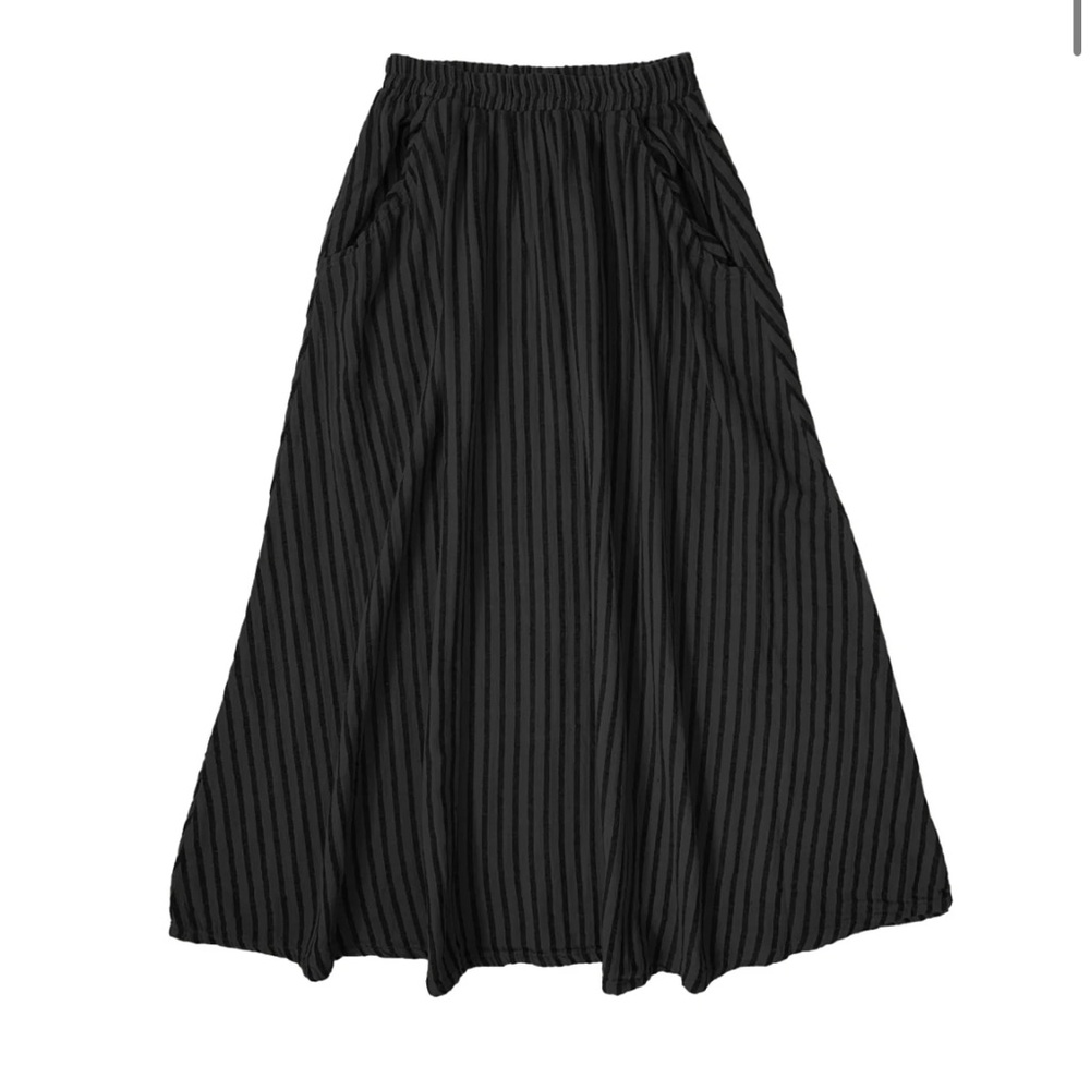 Fawn Skirt Stripe in Large